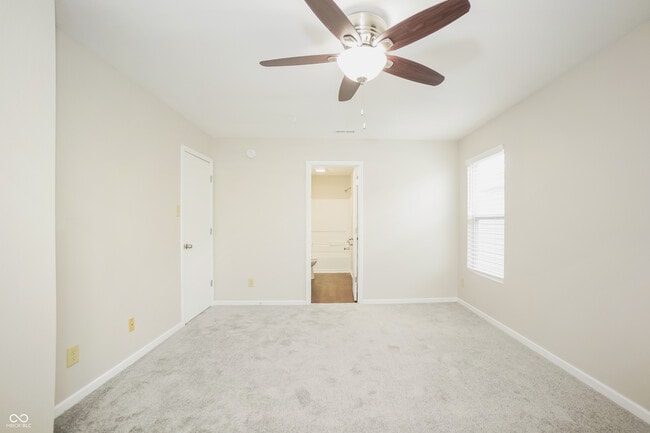 Building Photo - 1330 Central Park Dr