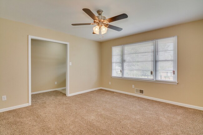 Building Photo - Cute 3 Bedroom Augusta Home