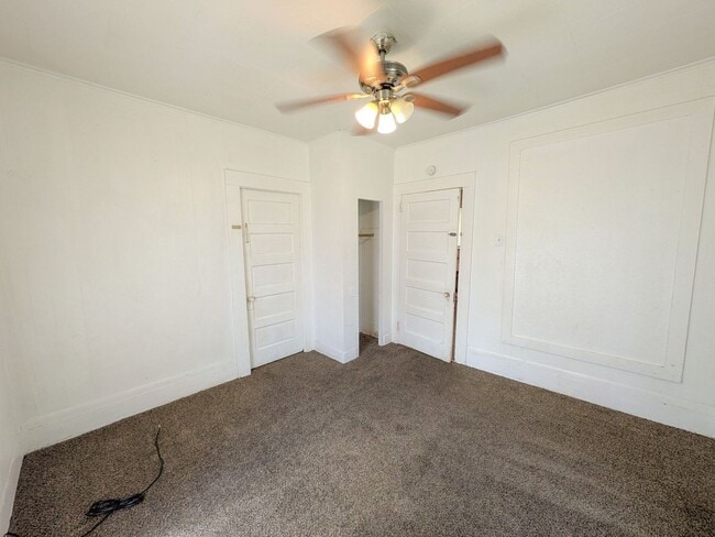 Building Photo - 1491 Brockman St