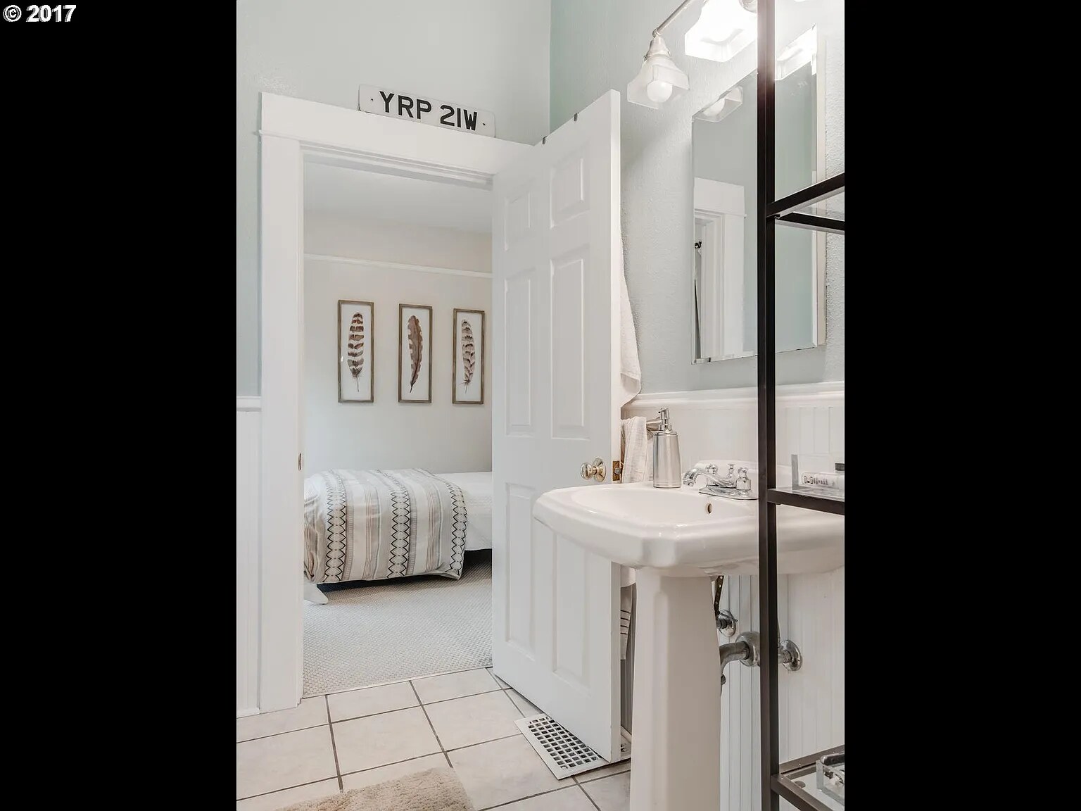 Building Photo - 5525 NE Everett St