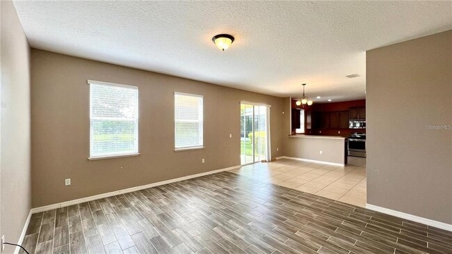 Building Photo - 3721 Maidencain St