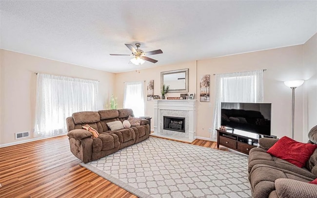 Building Photo - 2529 Countrywood Trce