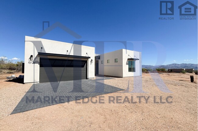 Building Photo - 3Bed/3Bath Home in North Scottsdale w/Casi...