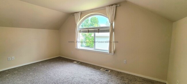 Building Photo - 5Bd/2Ba Spacious House in Durston Meadows