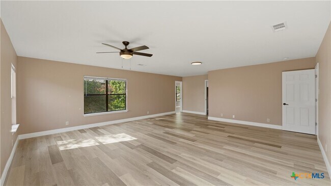 Building Photo - 7338 Raintree Forest