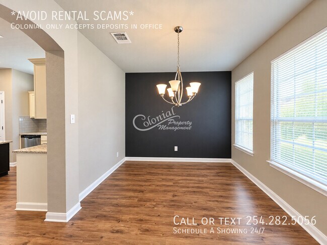 Building Photo - 1457 Neff Dr