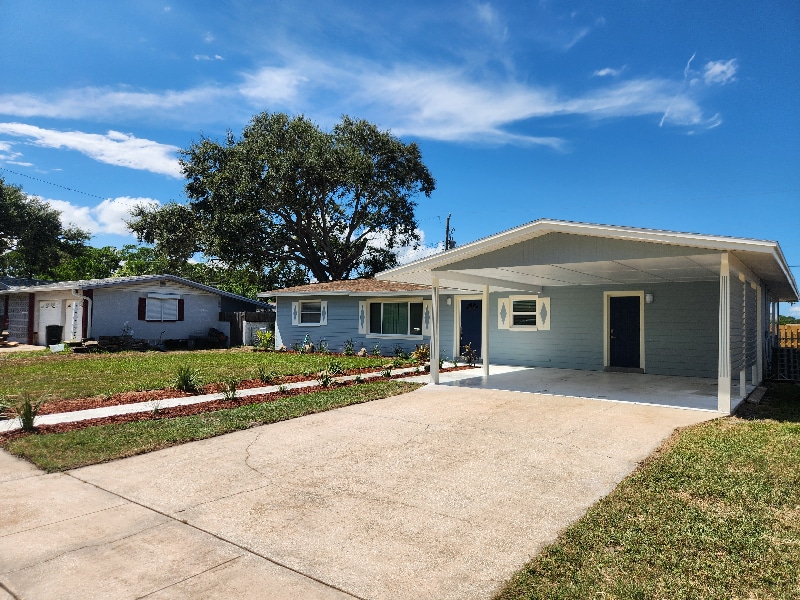 Building Photo - 1345 Lester Ct