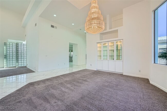 Building Photo - 7901 O'Bannon Dr