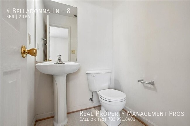 Building Photo - 4 Belladonna Ln