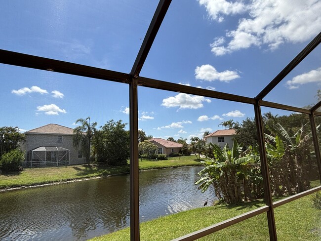 Building Photo - 1760 Shoreside Cir