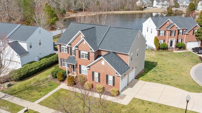 Building Photo - 930 Pristine Ln