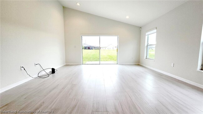 Building Photo - 3120 Calypso Dr