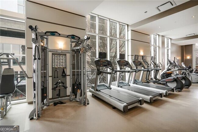 Building Photo - 1820 Peachtree St NW