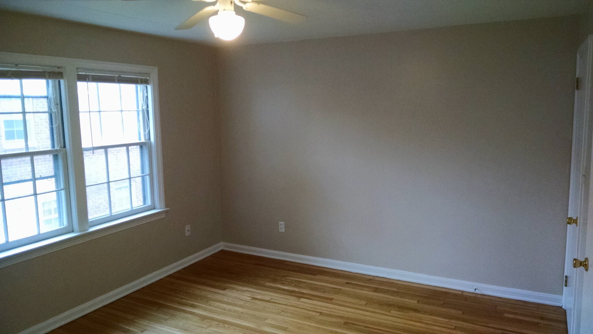 Master Bedroom - 18725 Chagrin Blvd