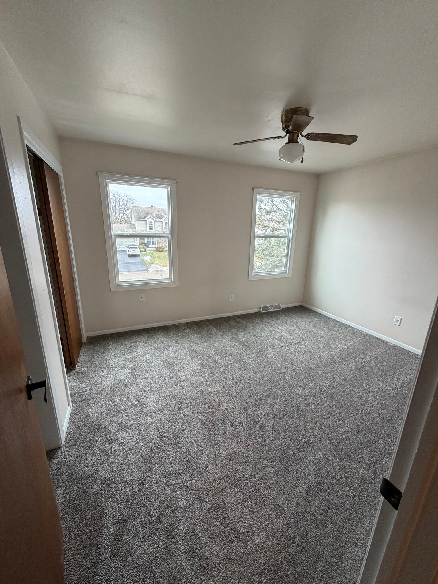 Building Photo - 316 N 8th St