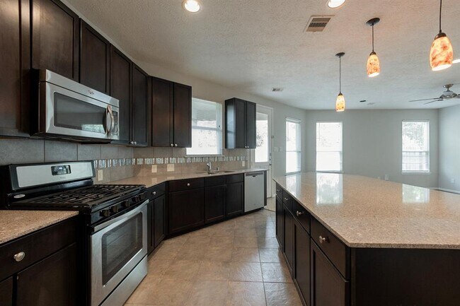 Building Photo - 15835 Copper Springs Ln