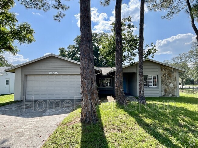 Building Photo - 15720 Country Lake Dr