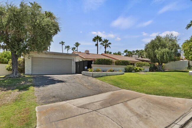 Building Photo - 73625 Haystack Rd