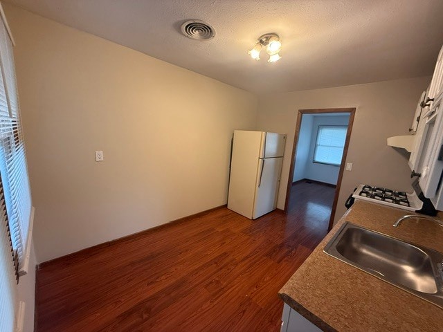 Building Photo - 24 Gunnison Ct