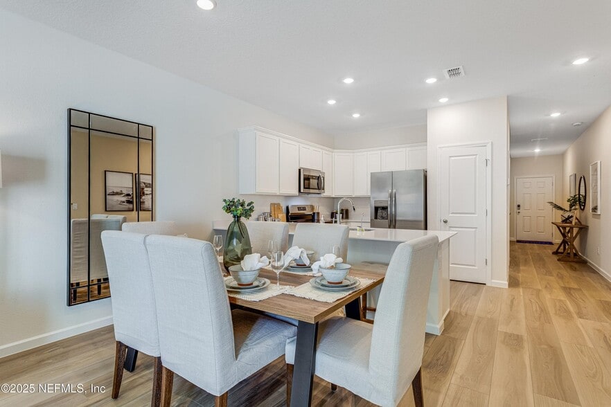 Model home - 577 Holly Lakes Dr