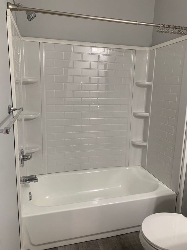 Building Photo - Brand New 1-Bedroom/ 1-Bathroom