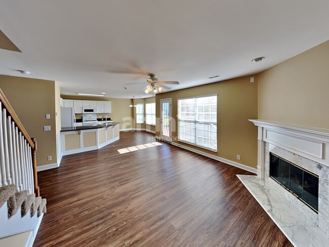 Building Photo - 104 Lance Park Cir