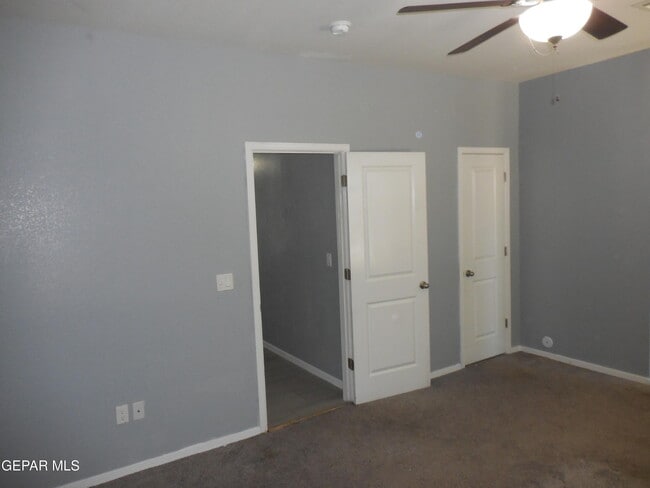 Building Photo - 12867 Ivelet Ct
