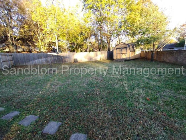 Building Photo - FOR LEASE | Mid-town Tulsa | Available Now!