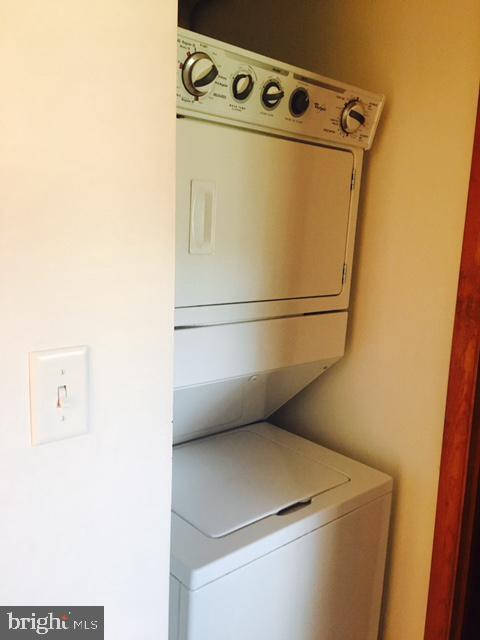 Building Photo - 51 Hamilton Rd