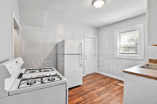 Building Photo - 3411 Rudd Ave