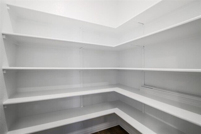 Building Photo - 13600 Thomas Wheeler Wy