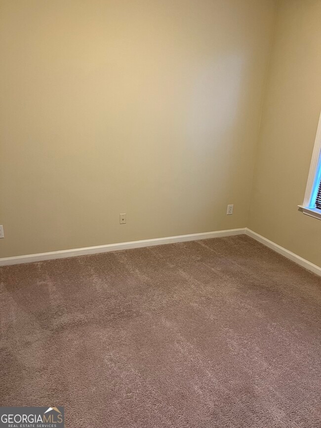 Building Photo - 509 Merrill Ln