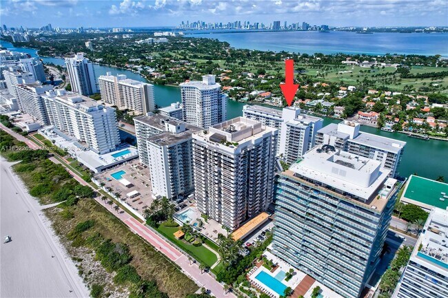 Building Photo - 5700 Collins Ave