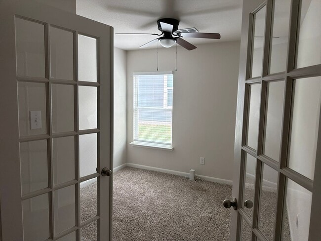 Building Photo - 3 BR/2BA | Newer Construction  Spacious Single-Story  | Covered Patio |With Flex Room!