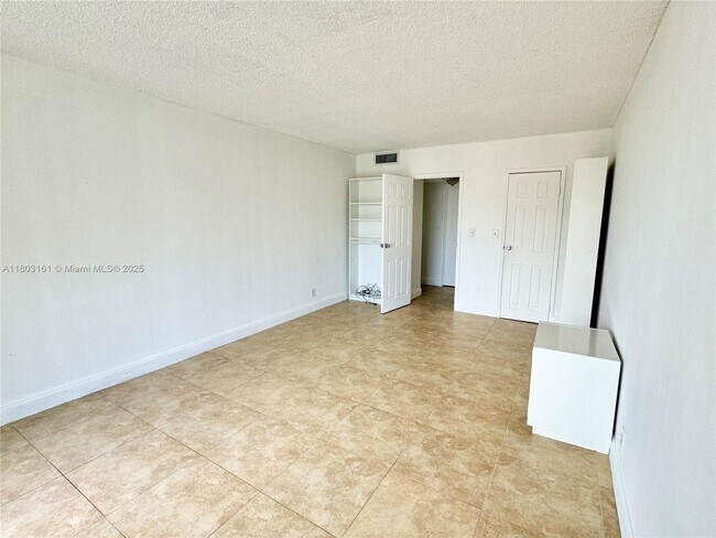 Building Photo - 801 Three Islands Boulevard