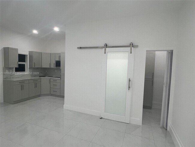 Building Photo - 24424 SW 118 Ct