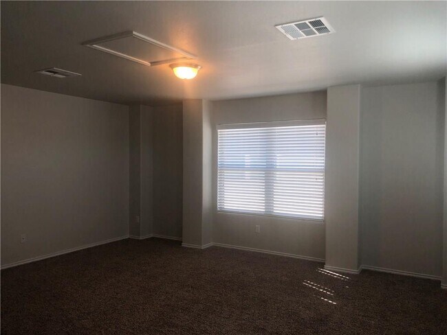 Building Photo - 188 Brockston Dr
