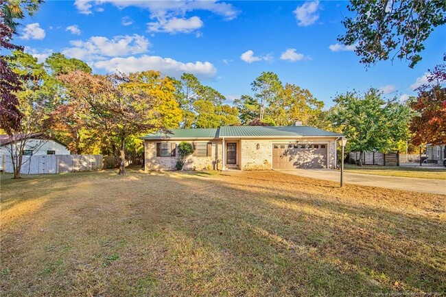 Building Photo - 3001 Stonecutter Cir