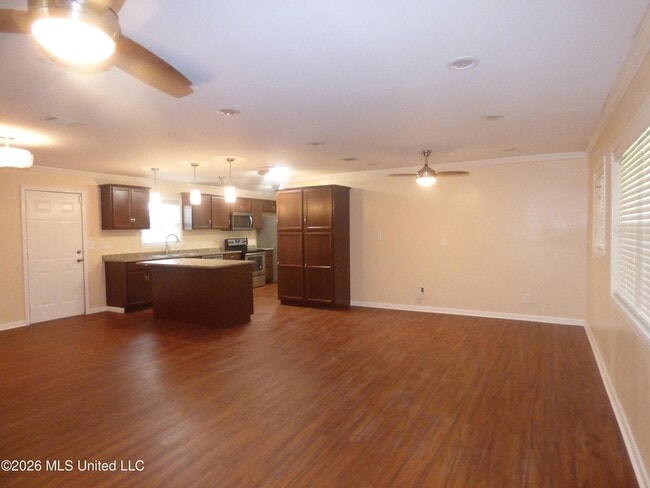 Building Photo - 1177 Jewell Dr