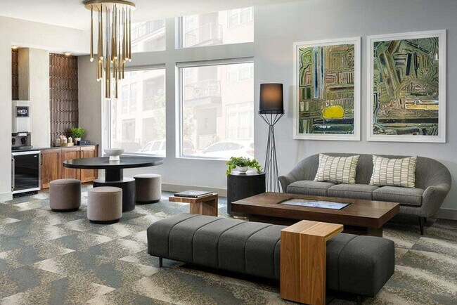 Building Photo - 350 S Jackson St