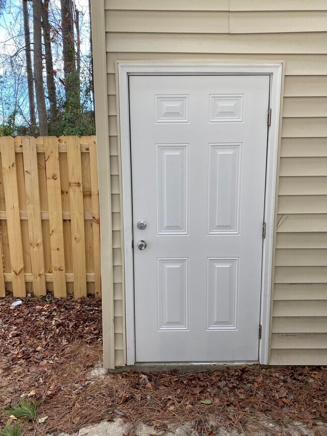 Building Photo - 4918 Franklin Ave