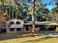 Building Photo - Douglasville