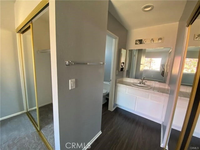 Building Photo - 331 E Cottonwood St