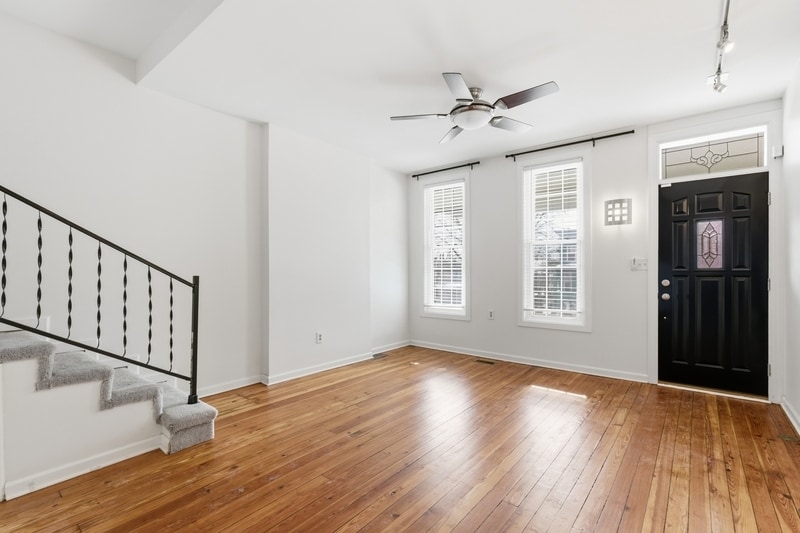 Building Photo - 2812 Clifton Ave