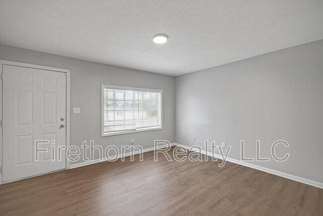 Building Photo - 2140 Veterans Dr