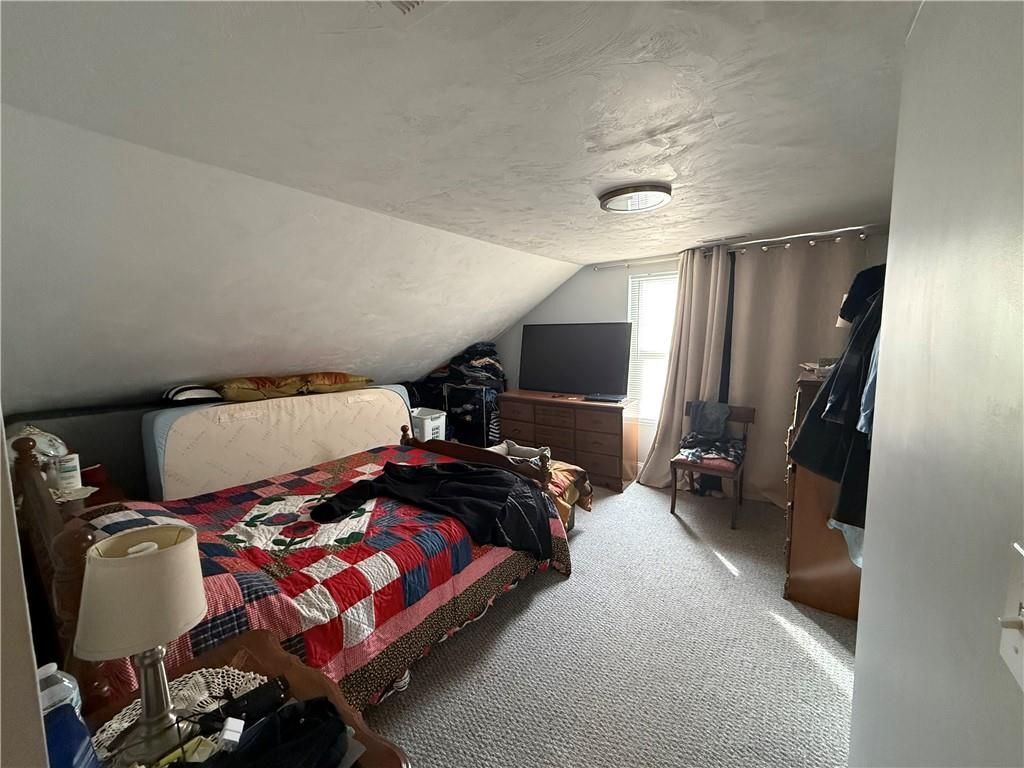 Building Photo - 251 High St