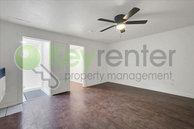 Building Photo - 1827 T St