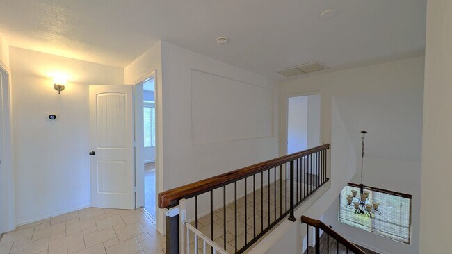 Building Photo - 4 Bedroom Home in the Waters Edge at Ocotillo Community Near W Queen Creek Rd and S Dobson Rd!