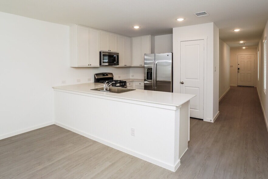 Building Photo - 11524 Chestnut Barr Dr