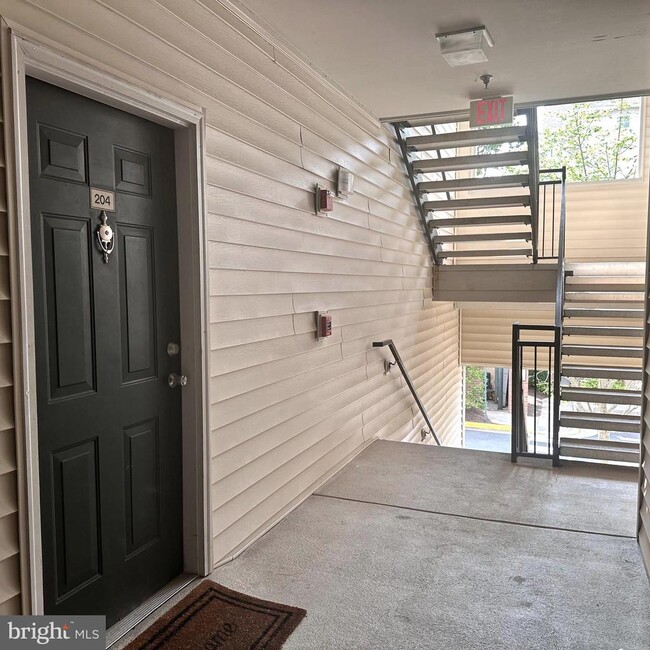 Building Photo - 4405 Weatherington Ln